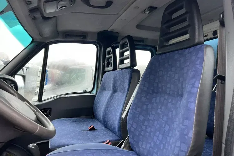Iveco Daily 35C12 zdjęcie 19