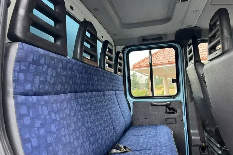 Iveco Daily 35C12 zdjęcie 23