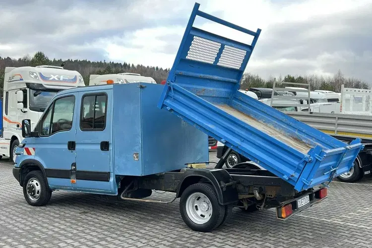 Iveco Daily 35C12 zdjęcie 7