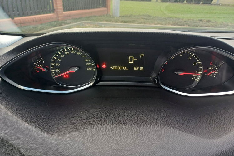 Peugeot 308 LIFT Automat Pełne wyposażenie Niski przebieg zdjęcie 15