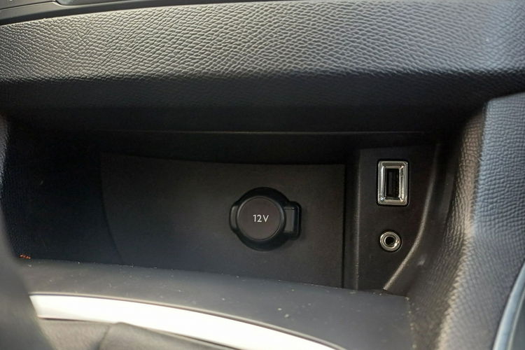 Peugeot 308 LIFT Automat Pełne wyposażenie Niski przebieg zdjęcie 18