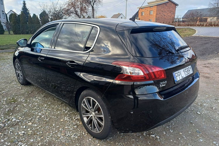 Peugeot 308 LIFT Automat Pełne wyposażenie Niski przebieg zdjęcie 2