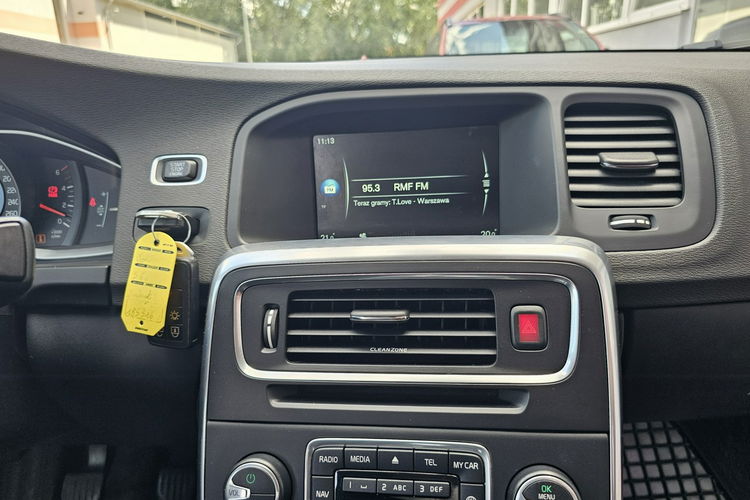 Volvo S60 , bogate wyposażenie, zadbany zdjęcie 18