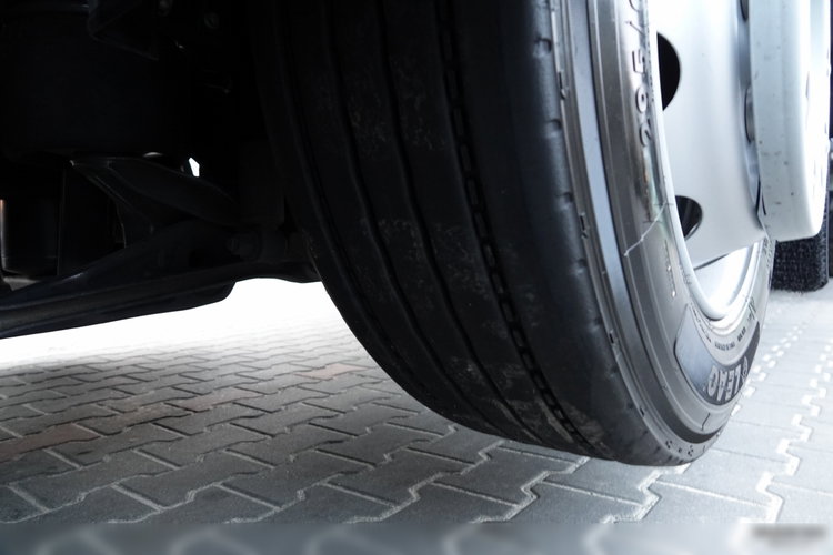 Wielton VOLVO FH 460 / I-SAVE / XXL / ZESTAW TANDEM PRZEJAZDOWY / 120 M3 / KLIMATYZACJA POSTOJOWA / DOKI - ZAWIESIE DO WÓZKA / PO ZŁOTYM KONTRAKCIE SERWISOWYM zdjęcie 41