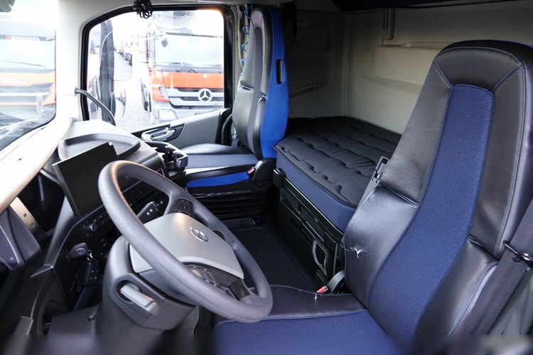 Wielton VOLVO FH 460 / I-SAVE / XXL / ZESTAW TANDEM PRZEJAZDOWY / 120 M3 / KLIMATYZACJA POSTOJOWA / DOKI - ZAWIESIE DO WÓZKA / PO ZŁOTYM KONTRAKCIE SERWISOWYM zdjęcie 48