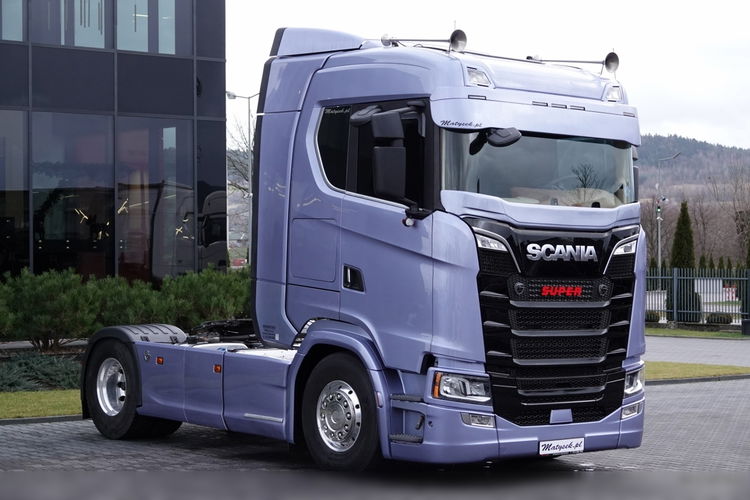 Scania S 580 / V8 / RETARDER / HYDRAULIKA /CAŁA NA PODUSZKACH / SKÓRY / NOWY MODEL / PO KONTRAKCIE SERWISOWYM  zdjęcie 2
