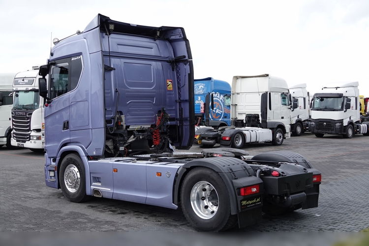 Scania S 580 / V8 / RETARDER / HYDRAULIKA /CAŁA NA PODUSZKACH / SKÓRY / NOWY MODEL / PO KONTRAKCIE SERWISOWYM  zdjęcie 7