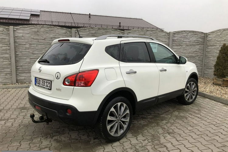 Nissan Qashqai Bardzo zadbana - oryginalny przebieg - 1 WŁAŚCICIEL zdjęcie 4