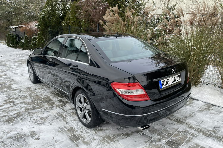 Mercedes C 200 Bardzo zadbana - 100% oryginalny przebieg zdjęcie 3