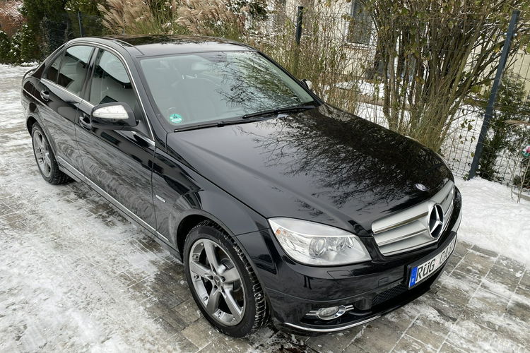 Mercedes C 200 Bardzo zadbana - 100% oryginalny przebieg zdjęcie 35