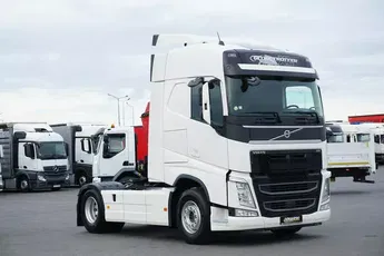 Volvo / FH / 460 / EURO 6 / ACC / I -COOL / GLOBETROTTER