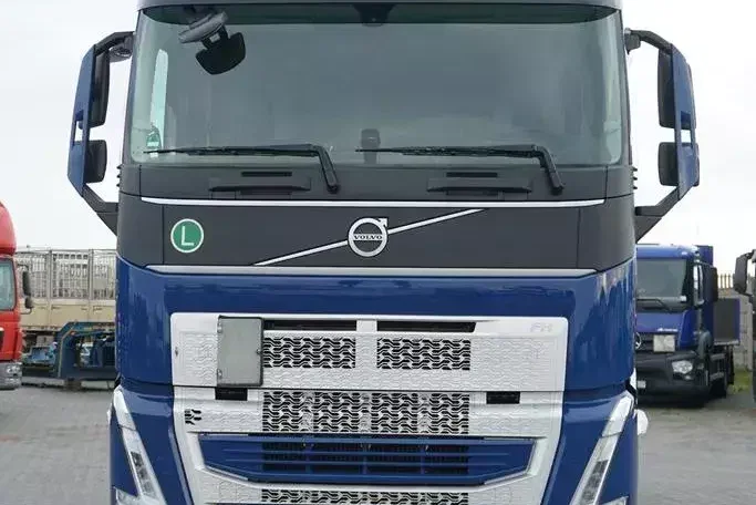 Volvo FH / 460 / ACC / EURO 6 / BDF / 7.15 , 7.45 , 7.82 M / NOWY MODEL zdjęcie 15
