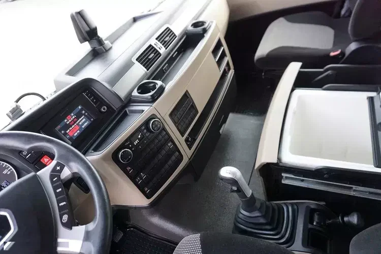 MAN TGX / 18.360 / ACC / E 6 / FIRANKA / 19 PALET / ŁAD. 7650 KG zdjęcie 9