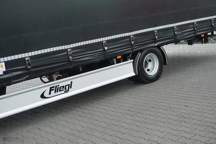 Fliegl / TANDEM / 1 OŚ / ŁAD. 6900 KG / DŁ. 7.75 M zdjęcie 8