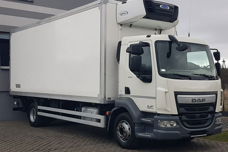 DAF 16T LF 230 WINDA CHŁODNIA 16EP 6, 58x2.48x2.38 KLIMA IZOTERMA MROŹNIA AGREGAT CARRIER zdjęcie 1