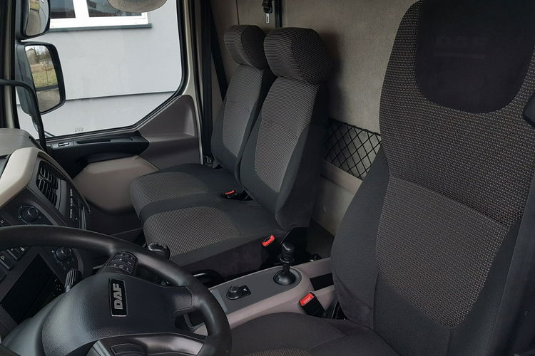 DAF 16T LF 230 WINDA CHŁODNIA 16EP 6, 58x2.48x2.38 KLIMA IZOTERMA MROŹNIA AGREGAT CARRIER zdjęcie 7