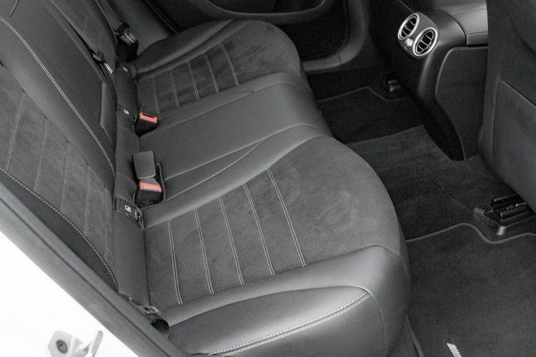 Mercedes GLC 300 GD201YL#300 e 4-Matic Podgrz.f Szklany dach K.cof Salon PL VAT23% zdjęcie 33