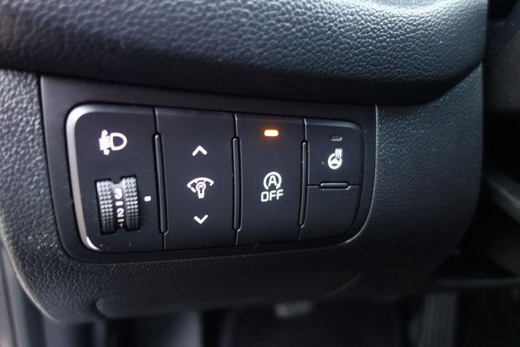 Cee'd Kia Ceed 2018 1.6 benzyna 135km navi kamera przebieg 83tys zdjęcie 20