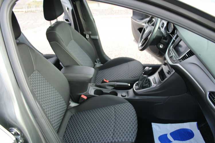 Opel Astra EDITION 110HP F-vat Salon Polska Gwarancja zdjęcie 13