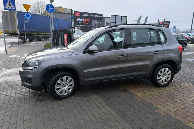 Volkswagen Tiguan 2.0TDi 110KM Klimatyzacja zdjęcie 9