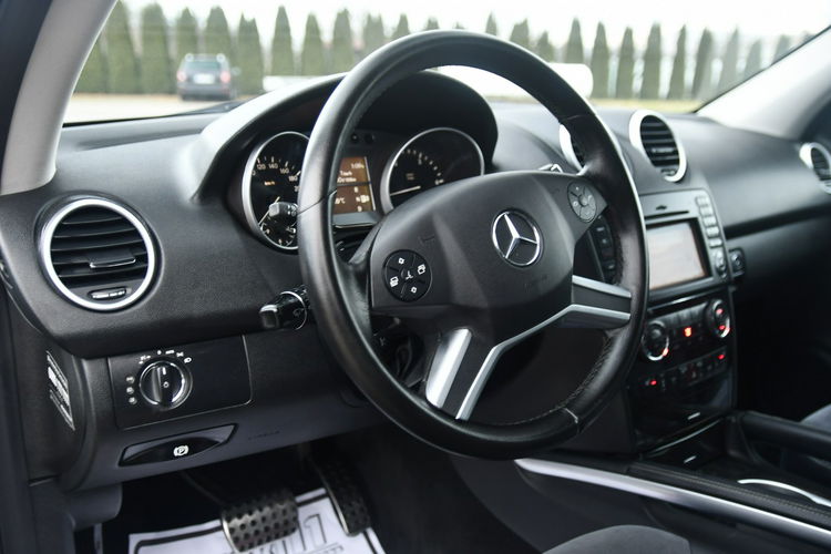 Mercedes ML 320 3.0cdi Automat, Alcantara, Navi, Podg.Fot.Klimatr 2 str.Xenony zdjęcie 15