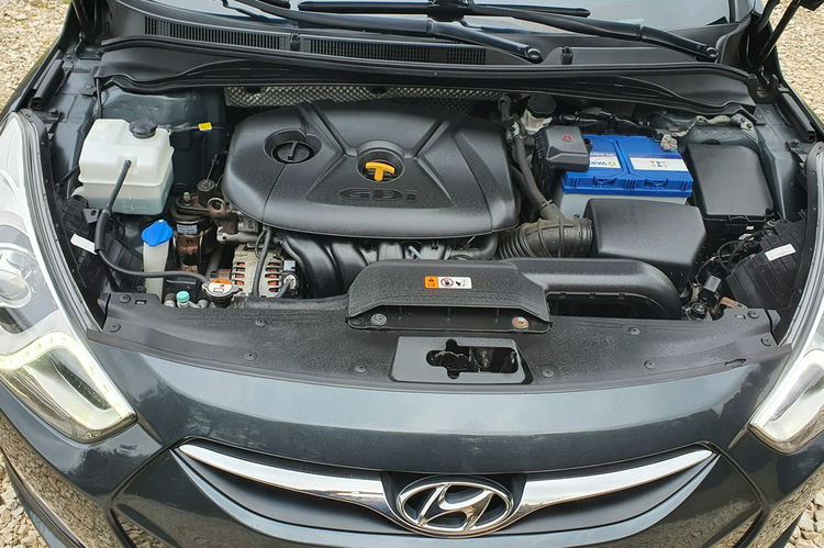 Hyundai i40 2.0 GDI 178KM # Automat # Climatronic # NAVI # Kamera # Super Stan zdjęcie 32