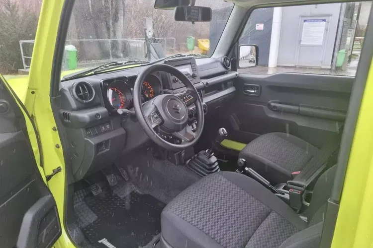 Suzuki jimny zdjęcie 9