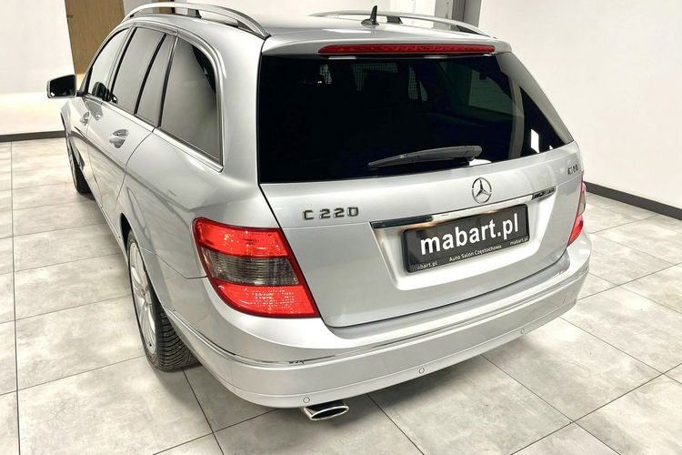 Mercedes C 220 2.2 170KM Automat Avantgarde Skóry Duża Navi Półskóry Serwis Z NIEMIEC zdjęcie 2