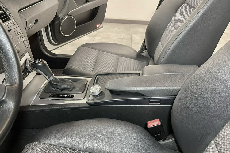 Mercedes C 220 2.2 170KM Automat Avantgarde Skóry Duża Navi Półskóry Serwis Z NIEMIEC zdjęcie 29