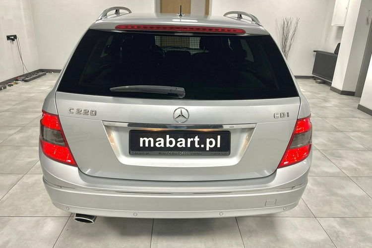Mercedes C 220 2.2 170KM Automat Avantgarde Skóry Duża Navi Półskóry Serwis Z NIEMIEC zdjęcie 3