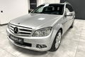 samochód osobowy Mercedes zdjęcie 8