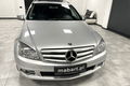 samochód osobowy Mercedes zdjęcie 9