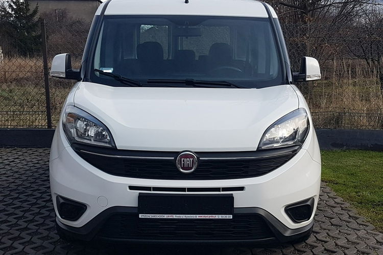 Fiat Doblo MAXI 5 OSÓB KLIMA 2 xDRZWI BOCZNE PRZESUWNE I-WŁAŚCICIEL KRAJOWY AC zdjęcie 16