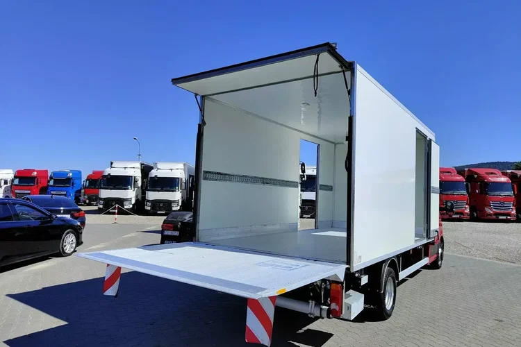 MAN TGE 5.180 / CHŁODNIA + WINDA / EURO 6 / 4 SZTUKI / zdjęcie 16