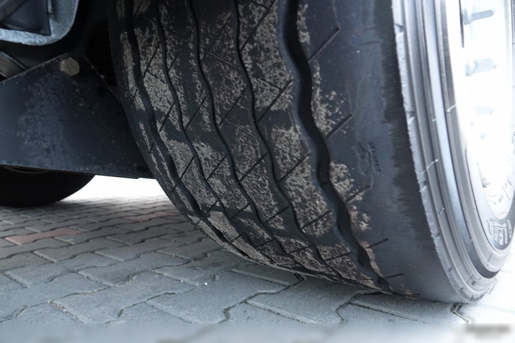 Wielton VOLVO FH 460 / I-SAVE / XXL / ZESTAW TANDEM PRZEJAZDOWY / 120 M3 / + WÓZEK PALFINGER / KLIMA POSTOJOWA / DOKI - ZAWIESIE DO WÓZKA / PO ZŁOTYM KONTRAKCIE SERWISOWYM  zdjęcie 42