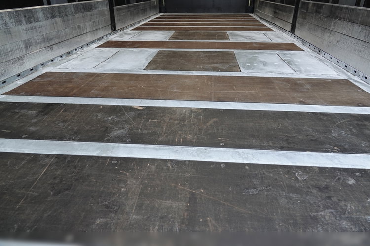 Volvo FH 460 / XXL / I-SAVE / 6x2 / FIRANKA - 7.8 m / SOLÓWKA / PODNOSZONY DACH / KLIMA POSTOJOWA / DOKI- ZAWIESIE  DO WÓZKA / PO ZŁOTYM KONTRAKCIE SERWISOWYM zdjęcie 27