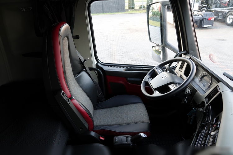 Volvo FM 450 / NISKA KABINA / HYDRAULIKA / WAGA: 6500 KG / PO KONTRAKCIE SERWISOWYM / EURO 6  zdjęcie 28