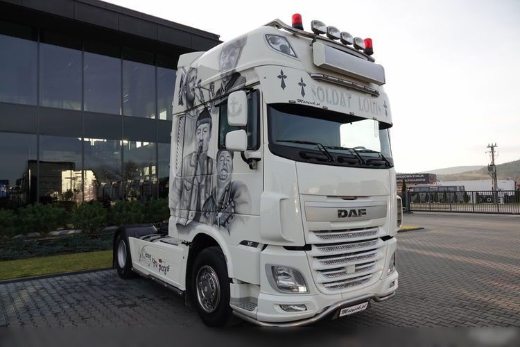 DAF XF 510 / RETARDER / BOGATA WERSJA / DUŻE NAVI / ORUROWANIE / PO ZŁOTYM KONTRAKCIE / INDYVIDUAL / OPONY 100 %  zdjęcie 3