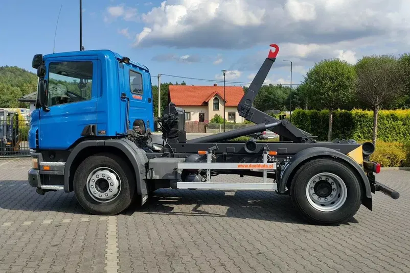 samochód ciężarowy Scania zdjęcie 1