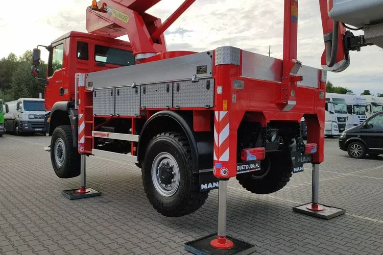 MAN TGM 18.280 4x4 Zwyżka Bison Palfinger TKA 28 Podnośnik Koszowy zdjęcie 13