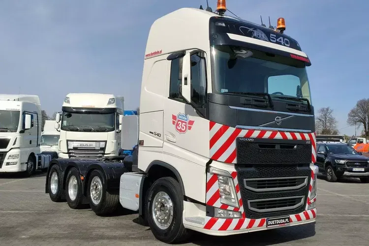 Volvo FH4 540 Euro 6 8x4 Mały Przebieg UNIKAT STAN zdjęcie 4