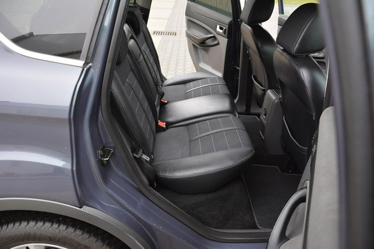 Ford Kuga Titanium S Skóry Xenon Ledy 4x4 Duża Navi Kamera 2xParktronic ALU17 zdjęcie 16