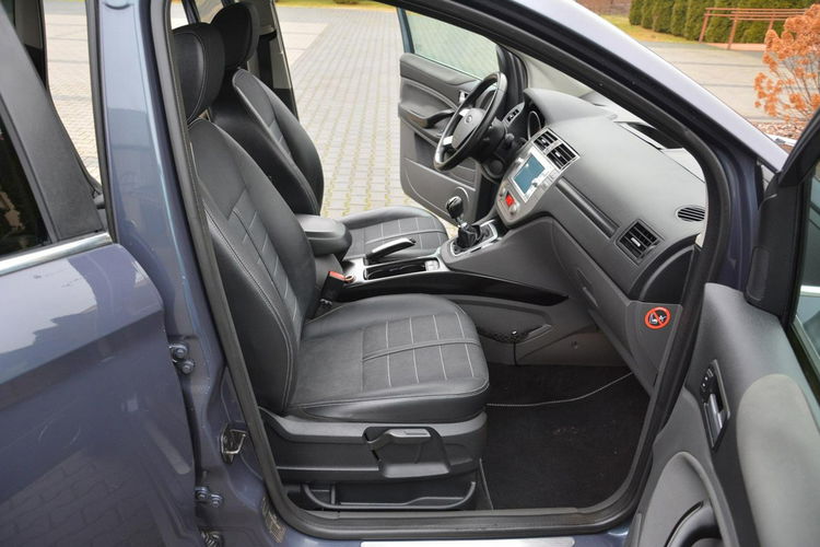 Ford Kuga Titanium S Skóry Xenon Ledy 4x4 Duża Navi Kamera 2xParktronic ALU17 zdjęcie 17