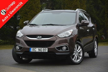 Hyundai ix35 Premium Panorama 4WD Navi Kamera Skóry Parktronic Alu 18 Automat