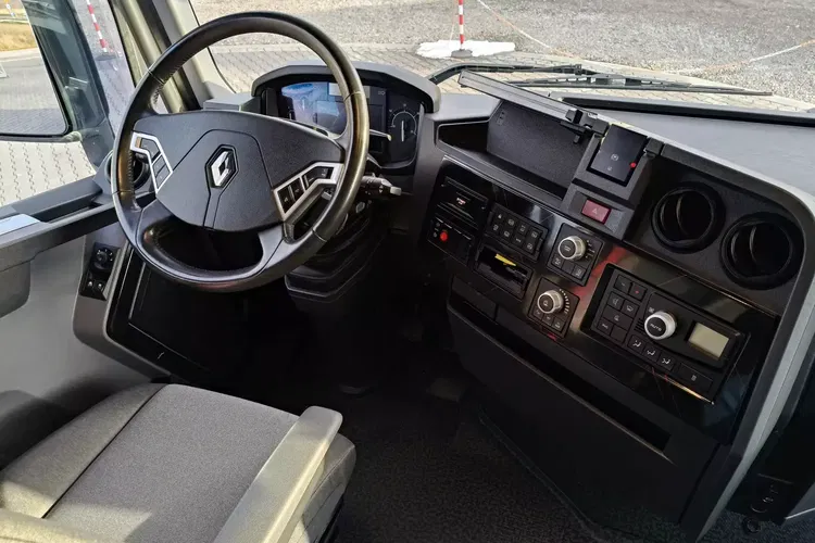 Renault T520 / EURO 6 / LOW DECK / 270 TYS KM / JAK NOWA / zdjęcie 29