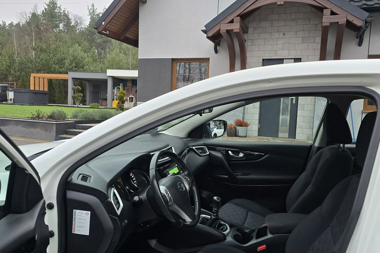 Nissan Qashqai 1.2 DIG-T Acenta / Salon PL zdjęcie 17