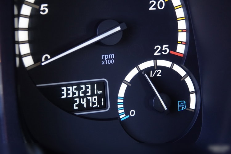 Mercedes AROCS 3240 / 8x4 / SKRZYNIOWY + HDS HIAB 192 E-5 wysów : 15 M  / HDS ZA KABINĄ / TRIDEM / OŚ PODNOSZONA + SKRĘTNA / EURO 6 / STEROWANIE RADIOWE  zdjęcie 45