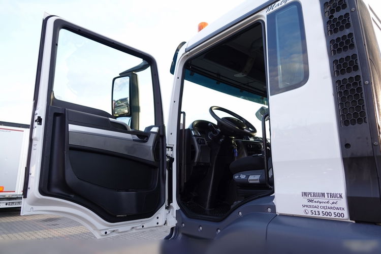 MAN TGS 33.360 / 6x4 / WYWROTKA TYLNOZSYPOWA 5.8 M + HDS HIAB XS 122 / STEROWANIE RADIOWE / HDS ZA KABINĄ / EURO 5 / UAL zdjęcie 26