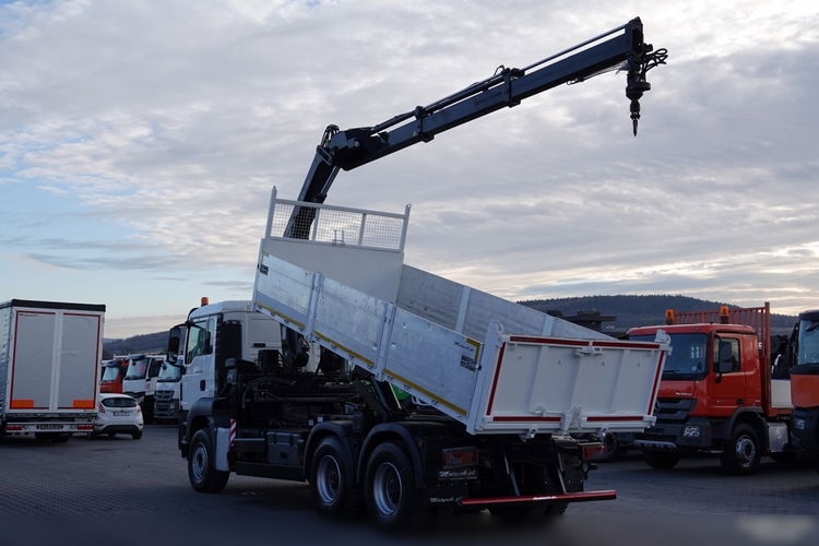 MAN TGS 33.360 / 6x4 / WYWROTKA TYLNOZSYPOWA 5.8 M + HDS HIAB XS 122 / STEROWANIE RADIOWE / HDS ZA KABINĄ / EURO 5 / UAL zdjęcie 3