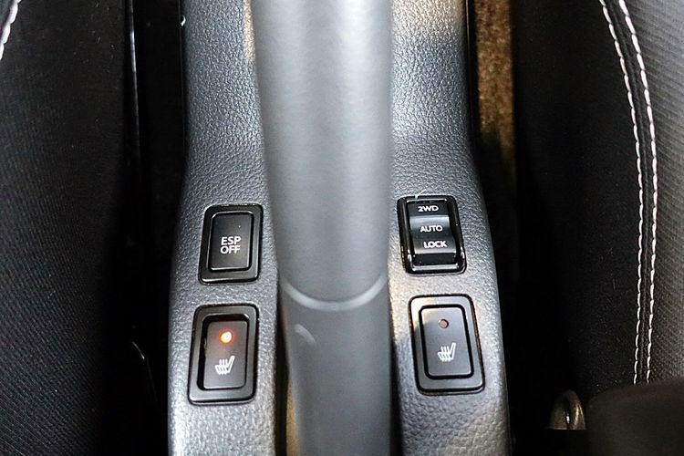 Suzuki SX4 4x4 1.6i 16V KLIMATRONIC Podgrzewane Fotele GWARANCJA Krajowy Bezwypad 4x2 zdjęcie 13